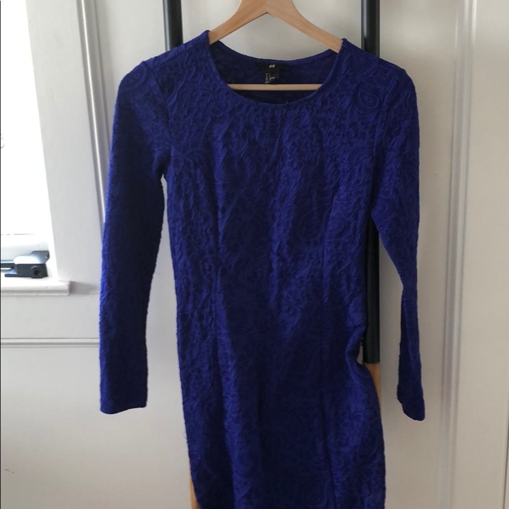 Blue long sleeve dress